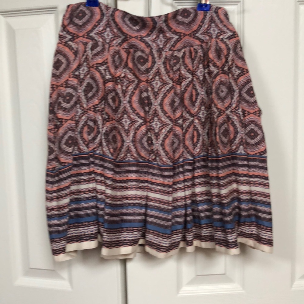 multicolored pocketed 100% polyester/lined